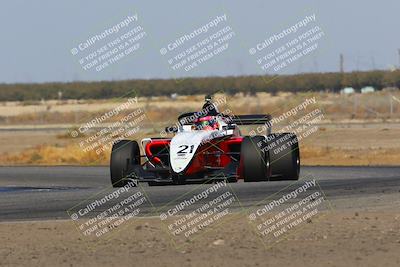 media/Oct-29-2022-CalClub SCCA (Sat) [[e05833b2e9]]/Race Group 2/Qualifying (Sweeper)/